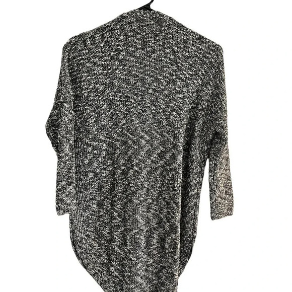Express Women’s Gray Knit Tunic with Zipper Size XS Cozy, longline, warm - Picture 2 of 6